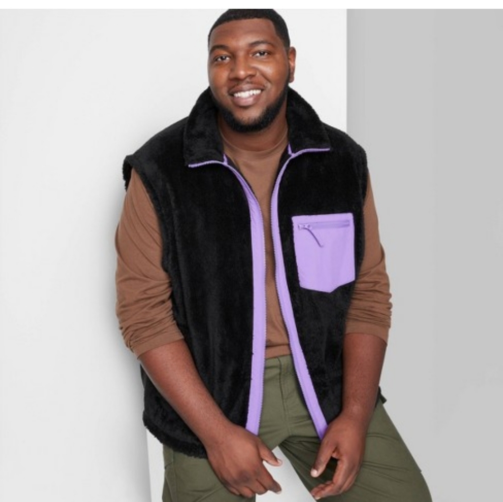 TARGET MEN'S BLACK AND PURPLE FLEECE VEST. NWT MULTI SIZES